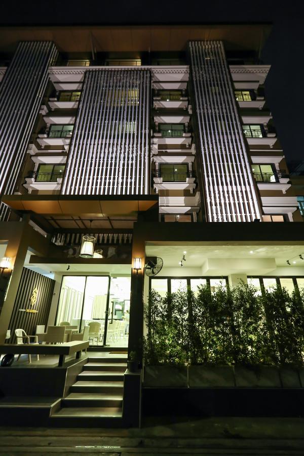 The Sathon Vimanda Hotel Bangkok Bagian luar foto